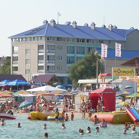 Dolce Vita Resort Hotel Zaliznyy Port Exterior foto