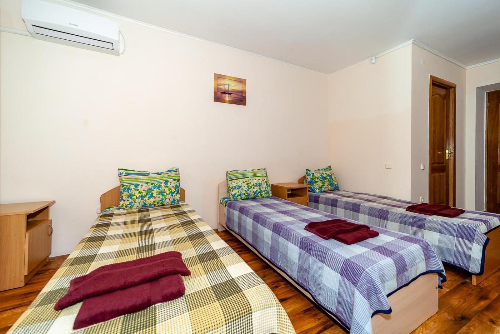 Dolce Vita Resort Hotel Zaliznyy Port Quarto foto